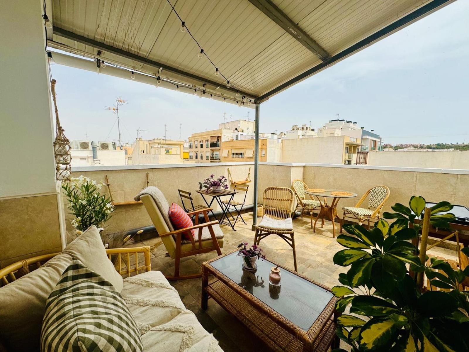 Casa Bonita Avec Roof-top Apartment